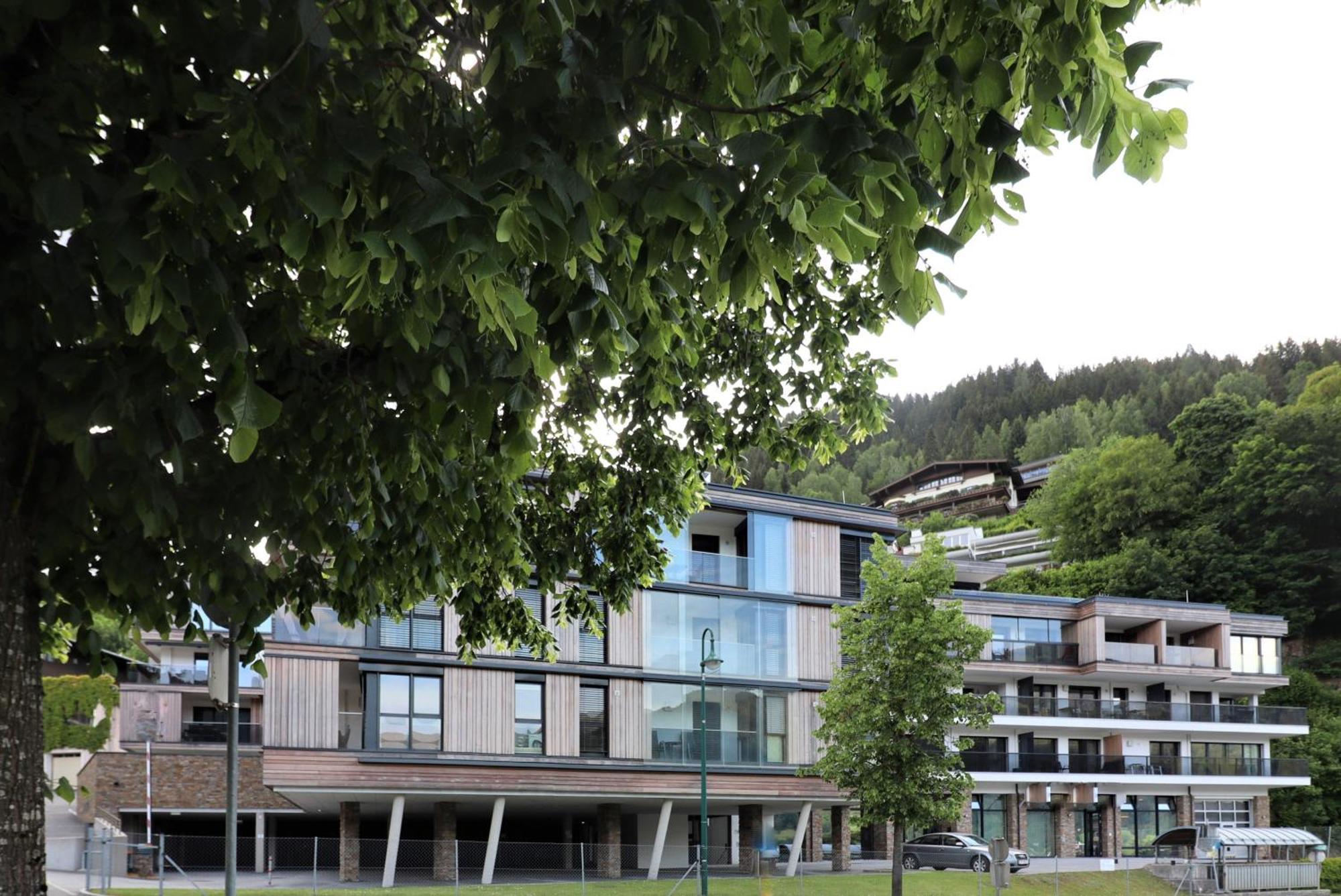 Alpin & See Resort - Pinzgau Holidays 滨湖采尔 外观 照片
